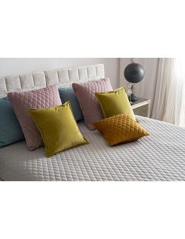 MASTRO-RAPHAEL QUILT ESSENTIAL VELL...